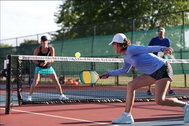 AdobeStock_365368536_Pickleball (Copy)