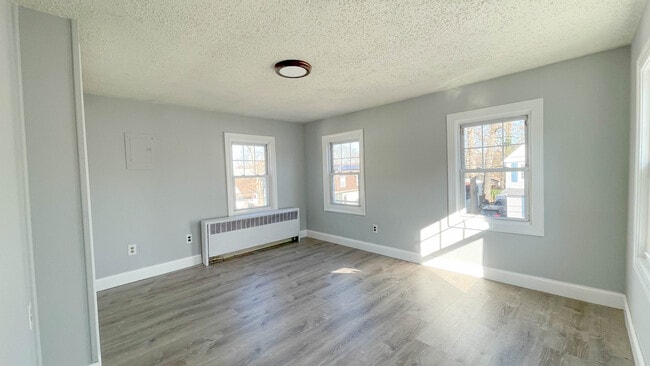 Photo - 342 Boulevard Ave