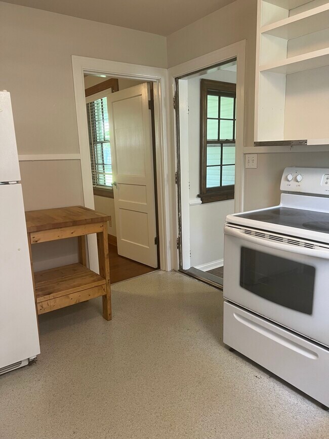 Photo - 1013 McMahan Avenue Unit 1013