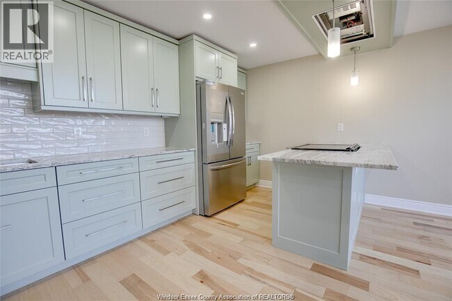 Photo - 111 Riverside Dr E Unité 1607