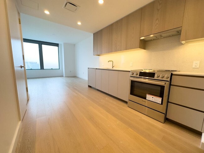 Building Photo - 3 Ct Square W Unit 5504 Rental
