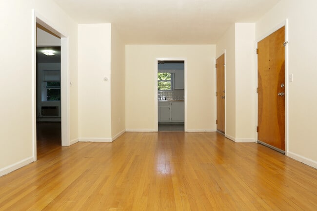 Photo - 439 Central Ave Unit D1