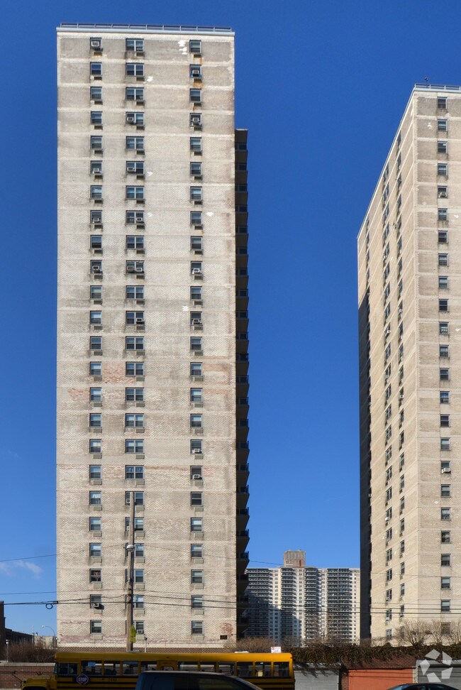 Photo - Concourse Village