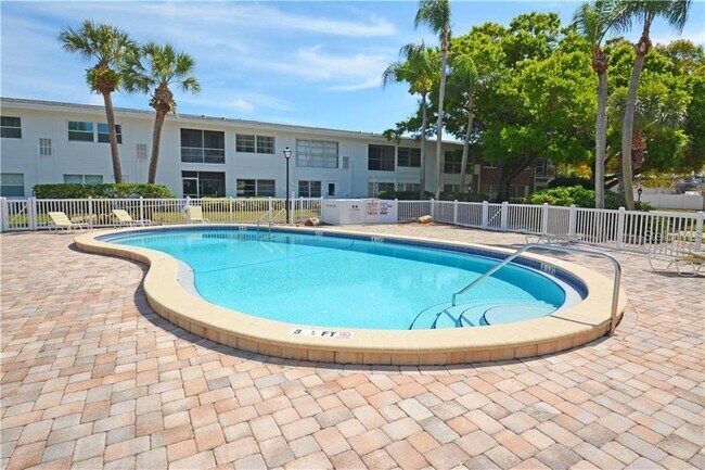 Photo - 837 Brandywine Dr