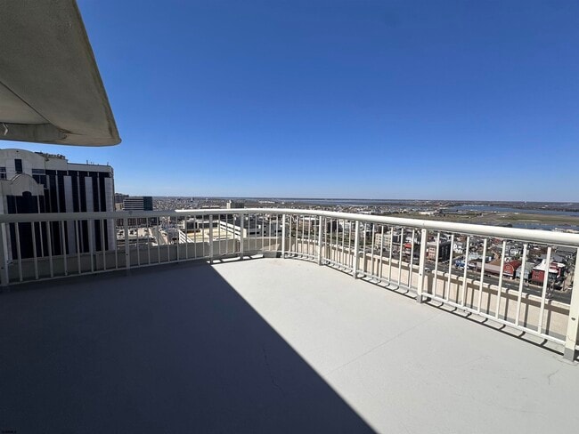 Photo - 3101 Boardwalk Unit 2115/2111