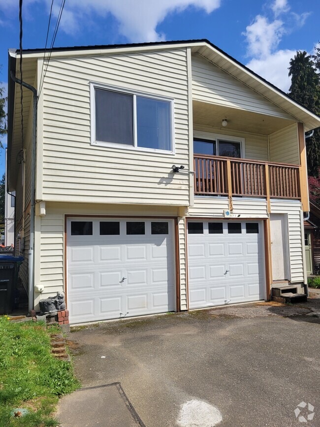 Building Photo - 8732 14th Ave NW Unit Full Home