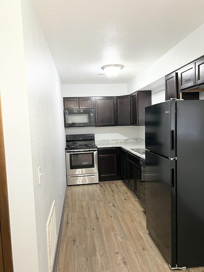 Photo - 307 S Seneca St Unit 104