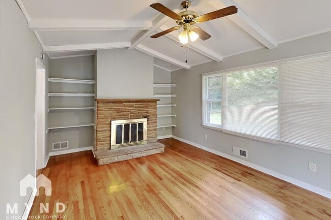 Photo - 1081 McCalla St NE
