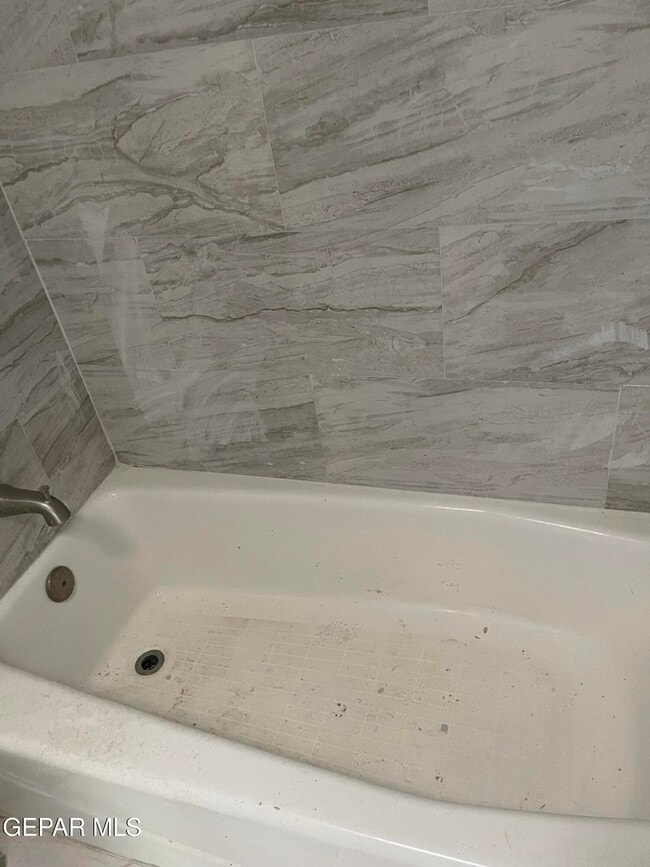 Photo - 10524 Shannon Pl