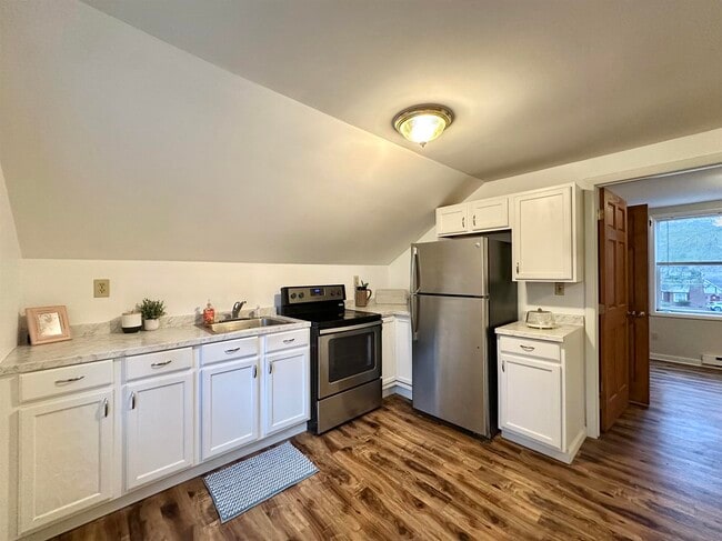 Building Photo - 1261 NY-7 Unit 15