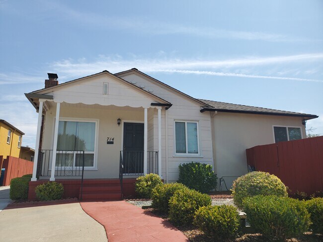 Photo - 714 N Idaho St