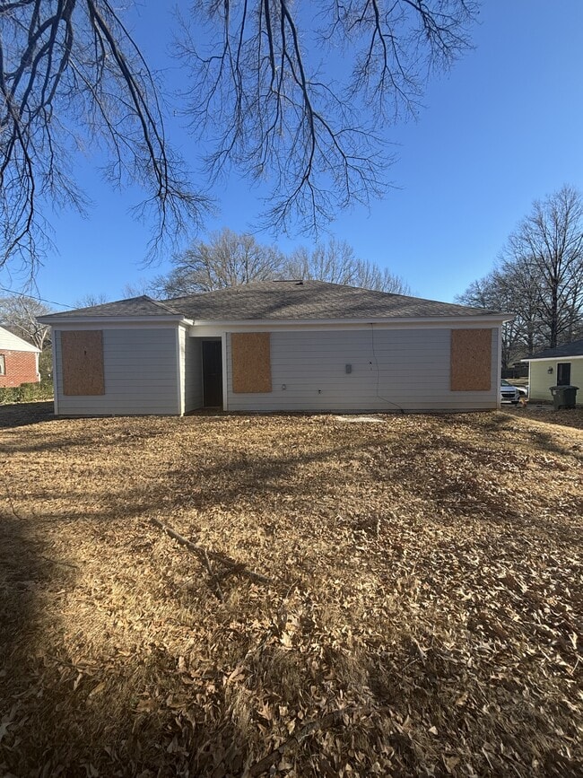 Photo - 3281 Madewell St