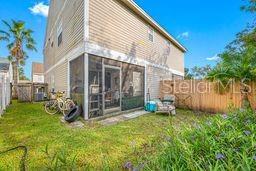 Photo - 132 Douglas Rd W