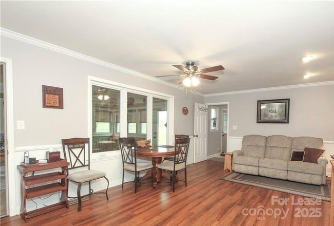 Photo - 12320 Winget Rd