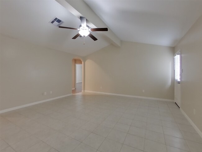 Building Photo - 805 Painted Bison Dr Rental