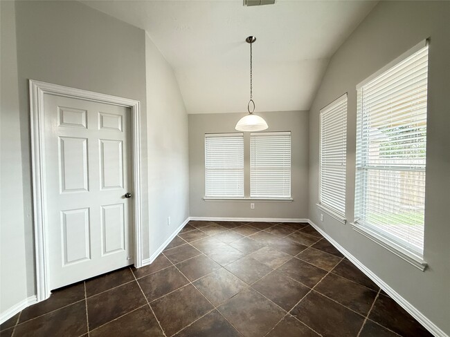 Photo - 26823 Lakeridge Park Ln