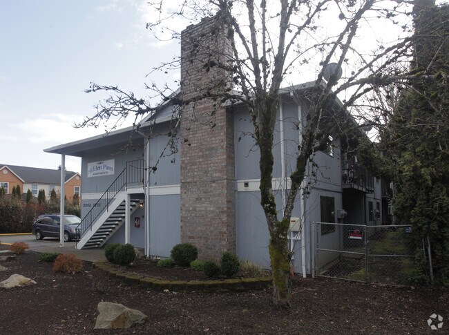 Photo - Hidden Pines Apartments