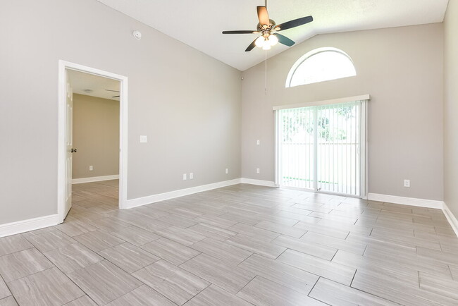 Photo - 2970 Stillwater Dr