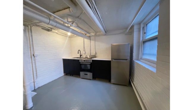Photo - 127 Seward Ave Unidad Studio