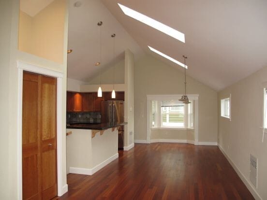 Photo - Gorgeous 3 bed/3.5 bath Queen Anne Townhouse!