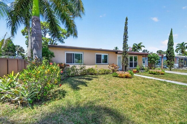 Photo - 907 Wright Dr