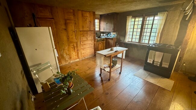 Photo - 45 Hoppen Rd Unidad 2