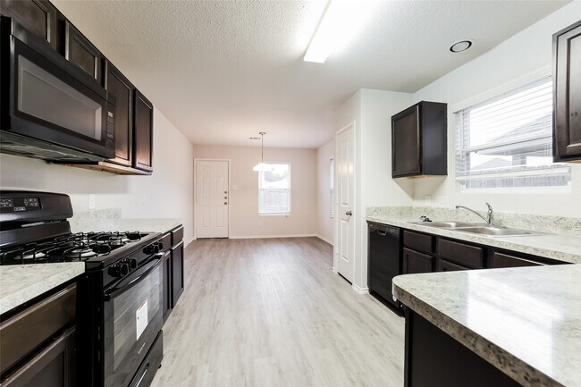 Photo - 3718 Atascocita Elm Dr