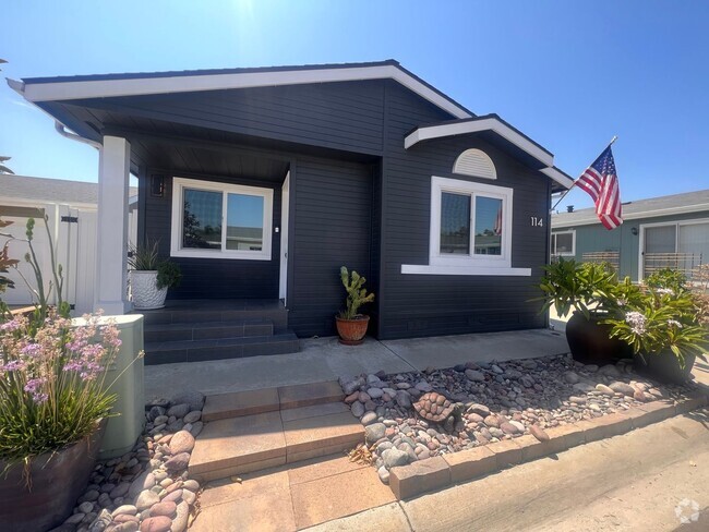 Building Photo - UPGRADED 3BR/2BA Manufactured HOME in Wood...