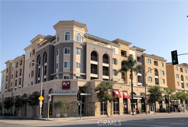 Building Photo - 11 S 3rd St Unit 421