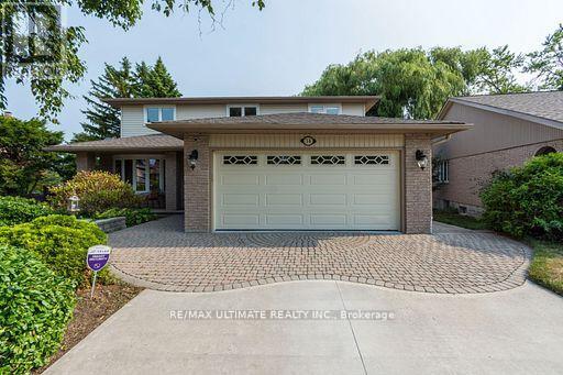 Photo - 34 Briarwood Crescent