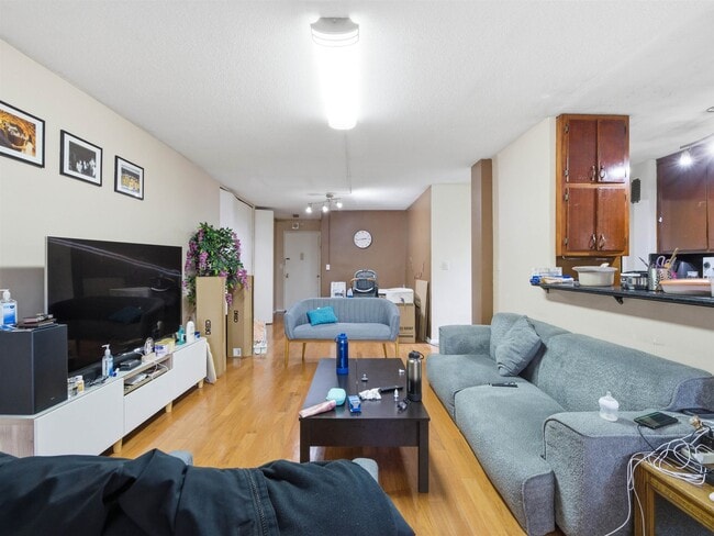 Photo - 201 St Pauls Ave Unit 1G