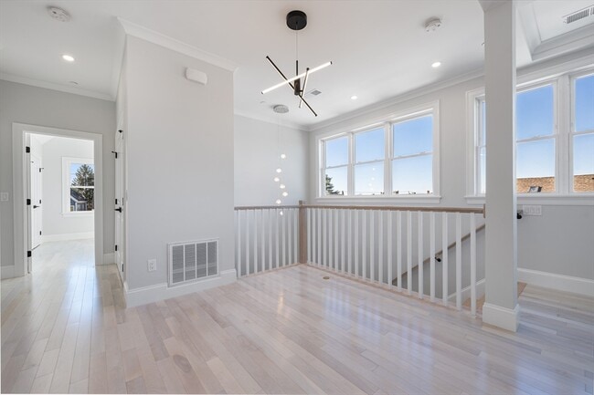 Photo - 31 Ware St Unit 31B