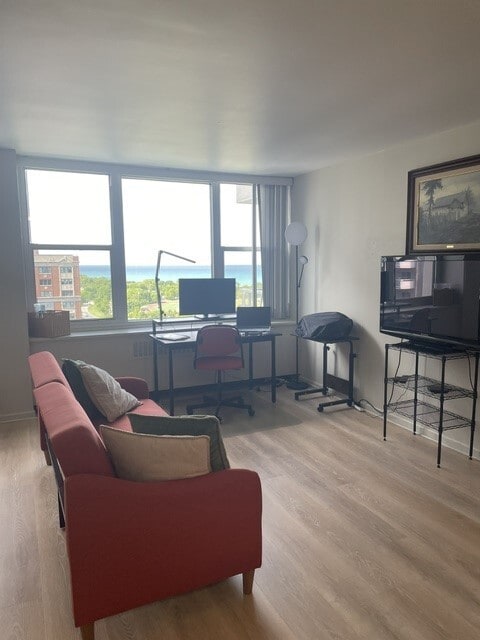 Photo - 4250 N Marine Dr Unit 1903