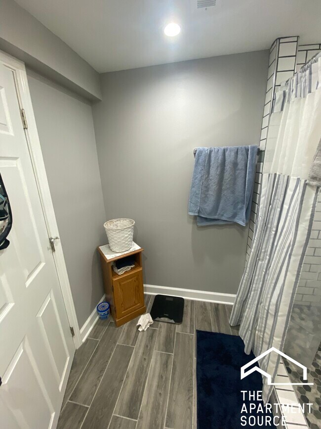 Photo - 2118 N Avers Ave Unit G