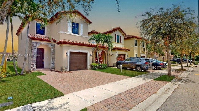 Building Photo - 3767 NE 2nd St