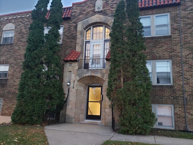Greystone 315 3rd St N