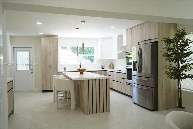 Photo - 6236 SW 11th St