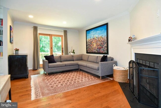 Photo - 5920 Langton Dr