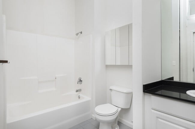 Photo - 1001 Chestnut St