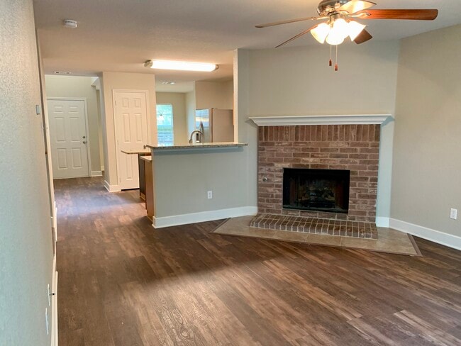 Photo - 1709 Southridge Ln
