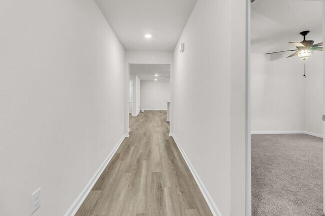 Photo - 3021 Jane Ln