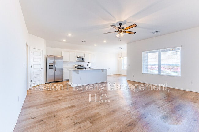 Photo - 5901 Bradford Pear Ln