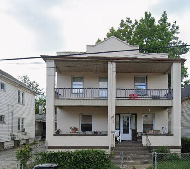 Photo - 2198 W 105th St