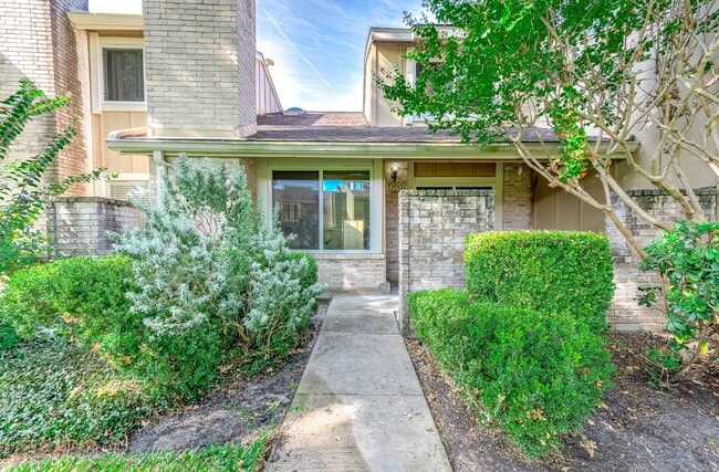 Photo - 11609 Village Pl Dr