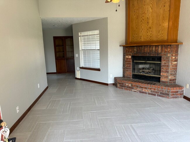 Photo - 2605 Briarcliff Dr