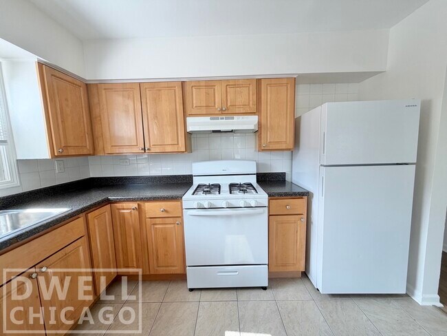 Photo - 1411 Emerson St Unit 2