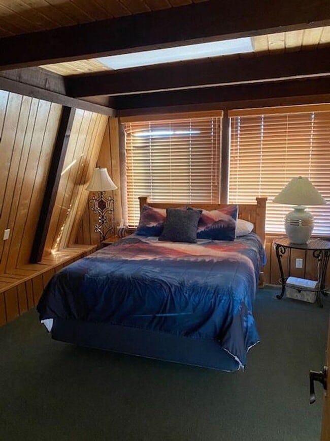 Photo - log Cabin in the heart of Terrebonne Oregon