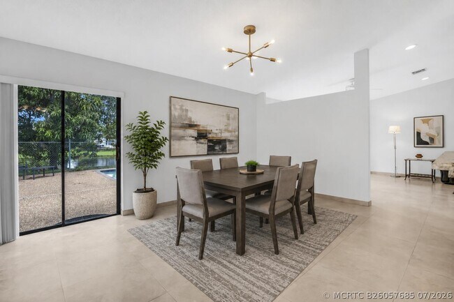 1541 SW 102nd Terrace