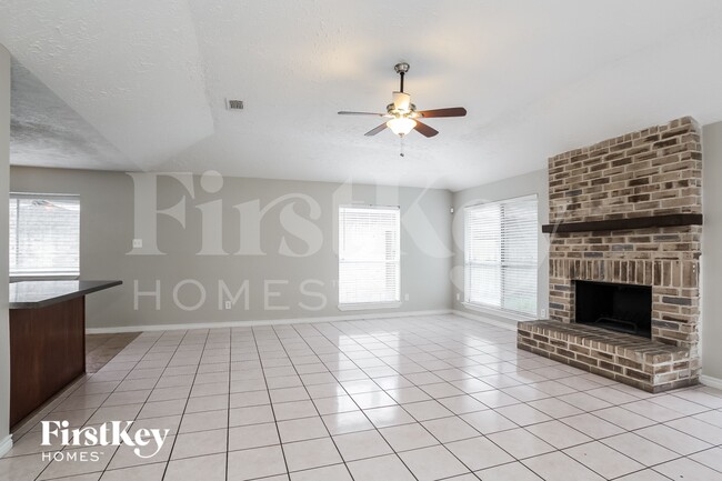 11431 Stoughton Dr