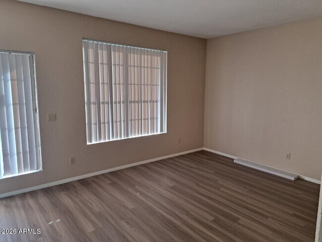 Photo - 3930 W Monterey St